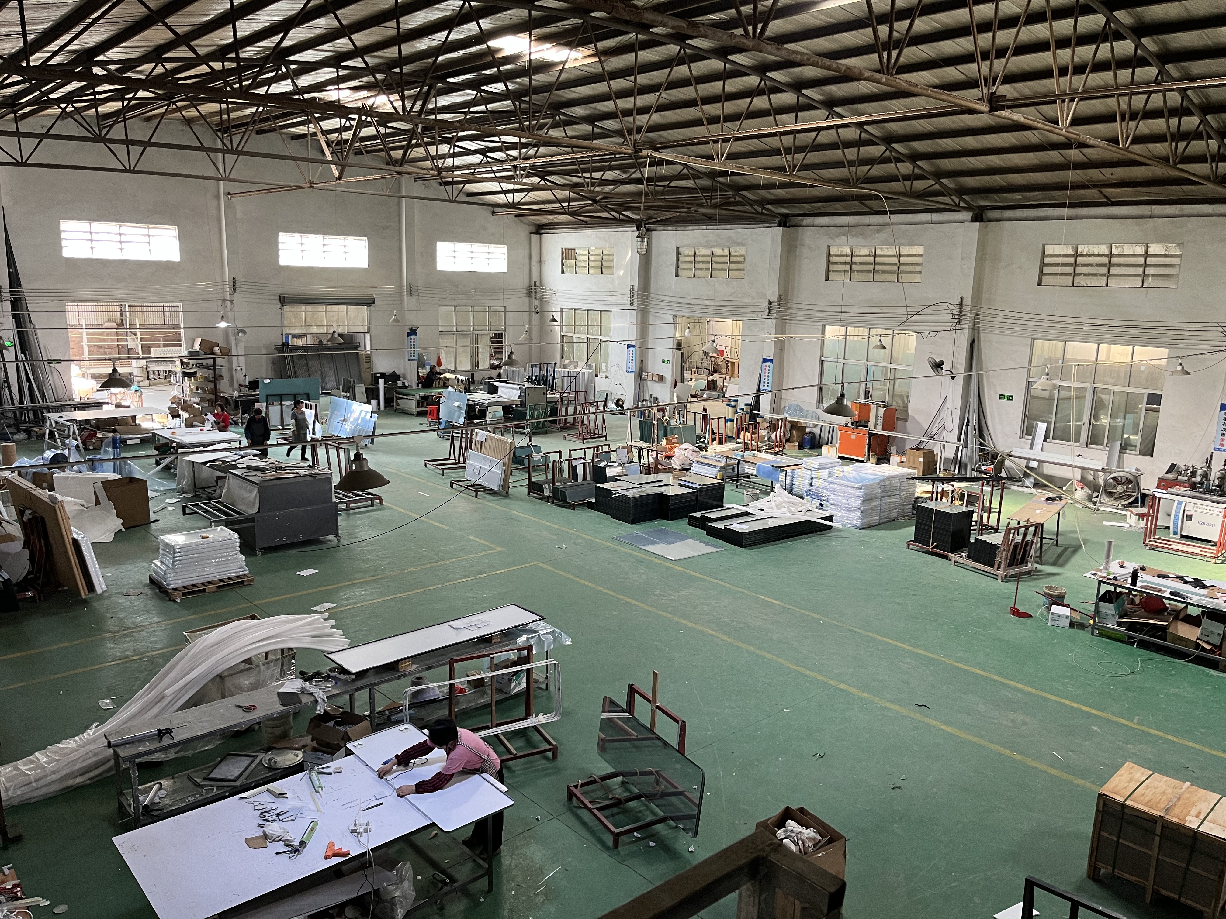 LED mirror export packaging and shipment preparation
